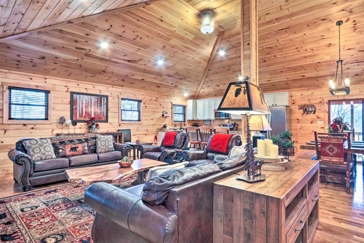 Luxe Cabin With Hot Tub, Theater, Pool Table, Arcade Pigeon Forge Εξωτερικό φωτογραφία